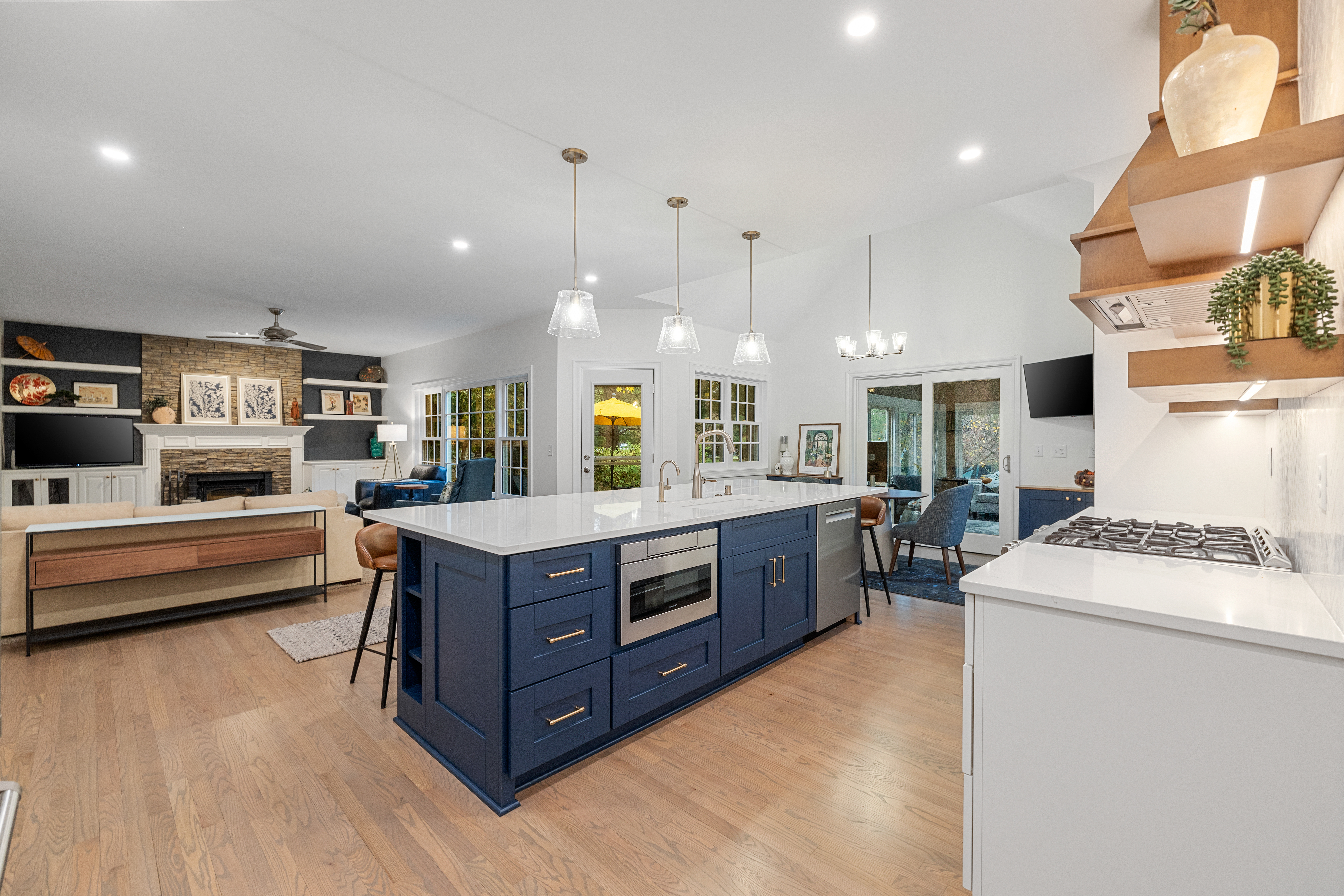 Interior_848 Willow Dr-7